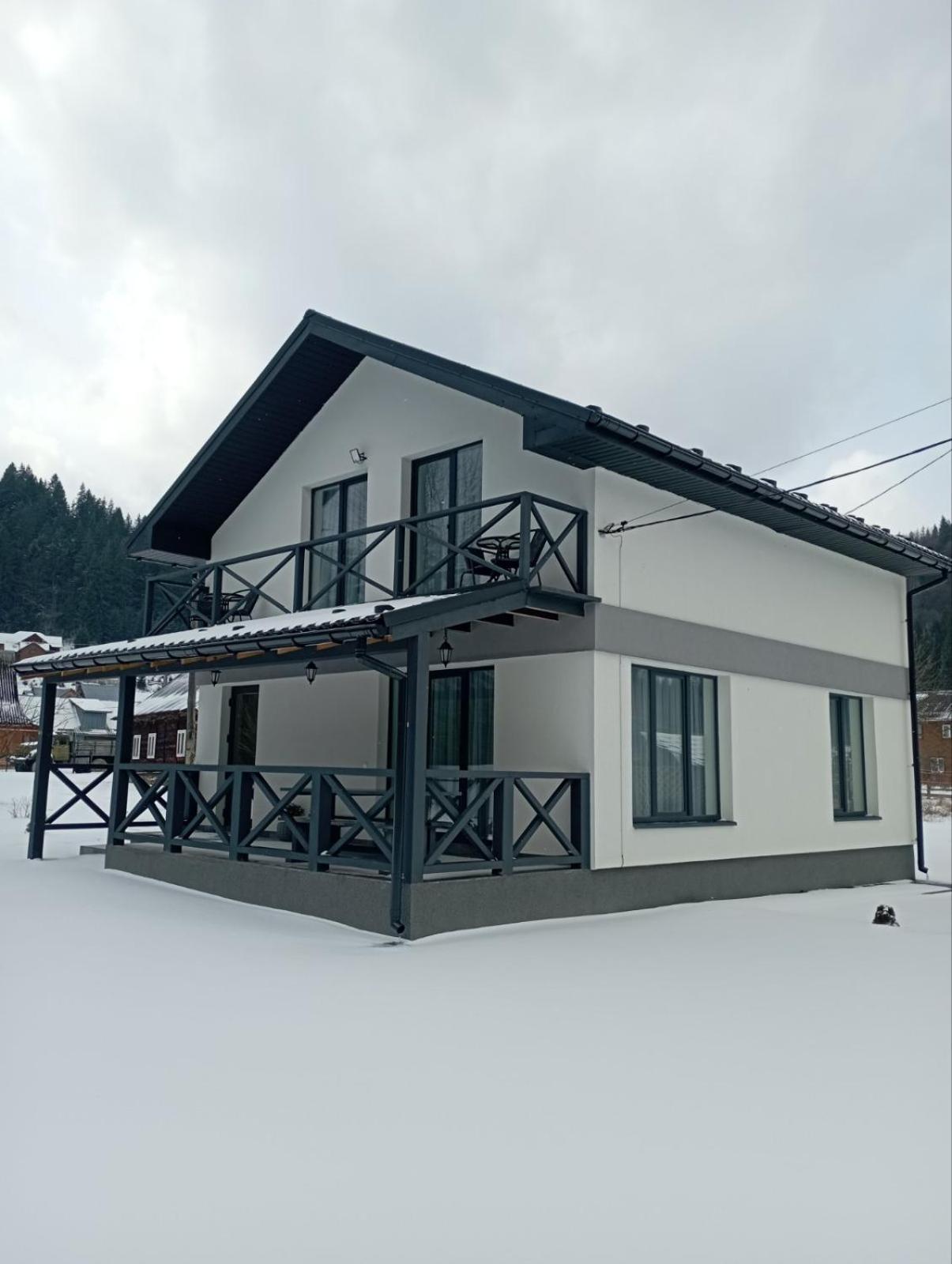 U Anastasii I Sofii Bilya Richki Guest House Mykuljtsjin Rom bilde