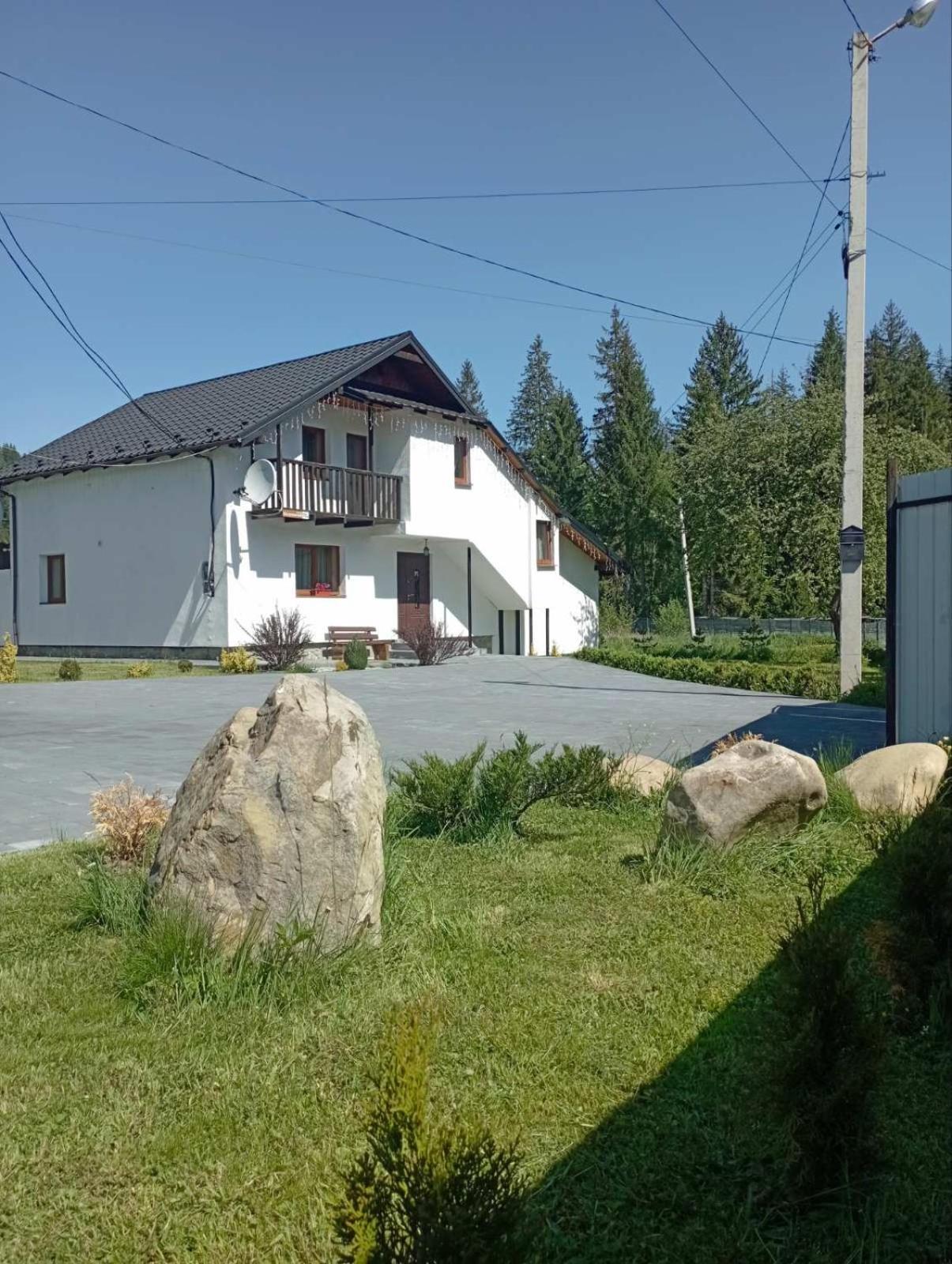 U Anastasii I Sofii Bilya Richki Guest House Mykuljtsjin Rom bilde