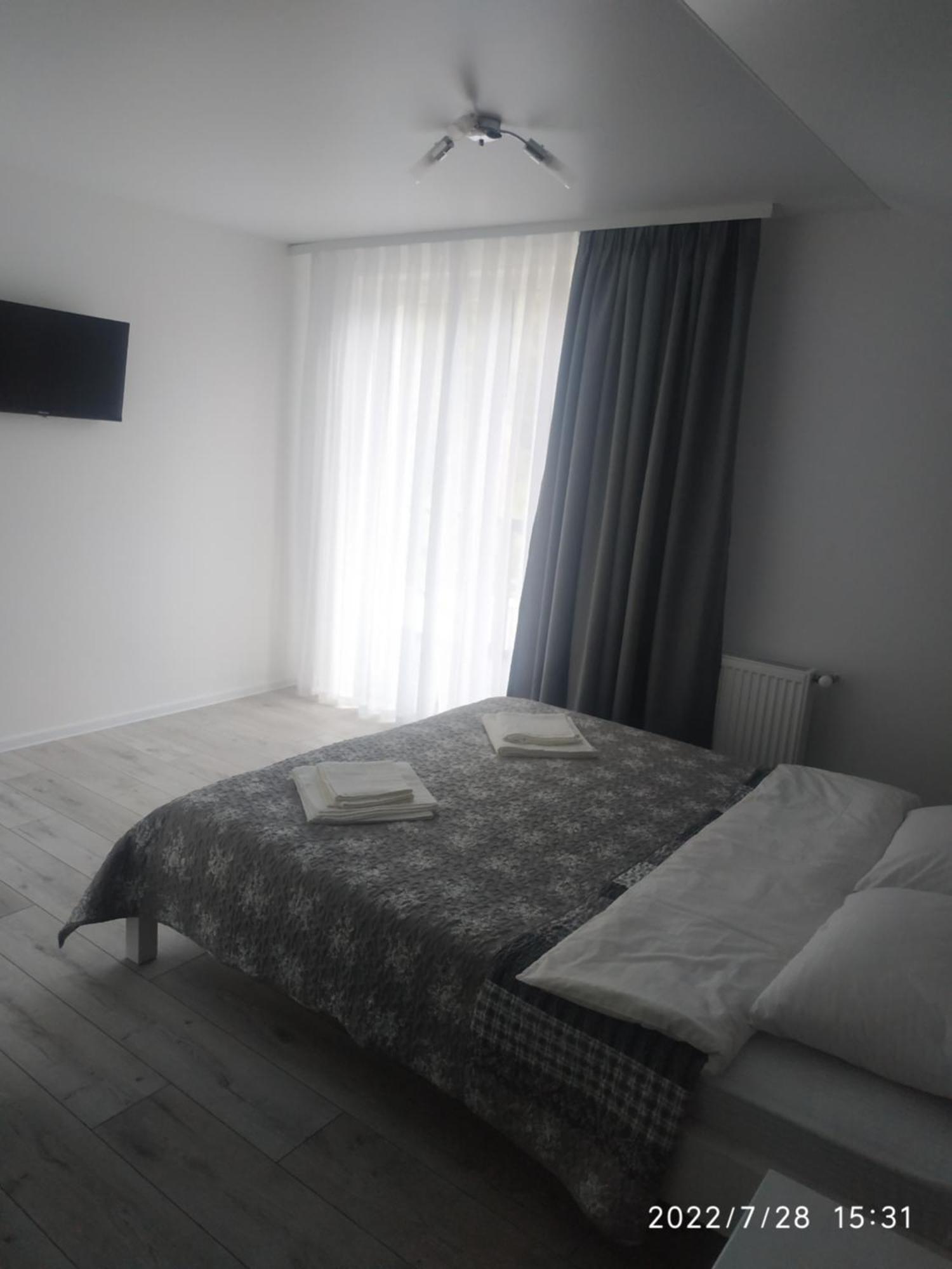 U Anastasii I Sofii Bilya Richki Guest House Mykuljtsjin Rom bilde